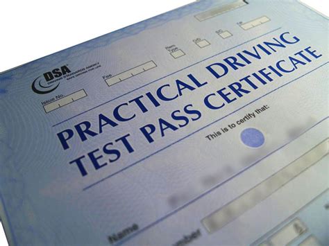 how hard is the test to get your permit|percentage to pass permit test.